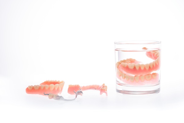 Tooth Removal And Dentures Procedures