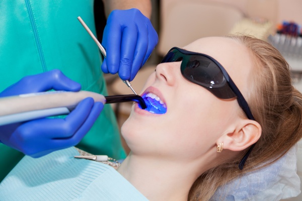 Does Teeth Whitening Damage Them?